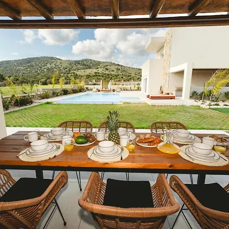 Aiolia * لاخنيا