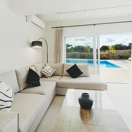 Aiolia Villa